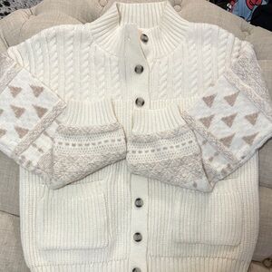 Hem & Thread Cream and Tan Patterned Cardigan